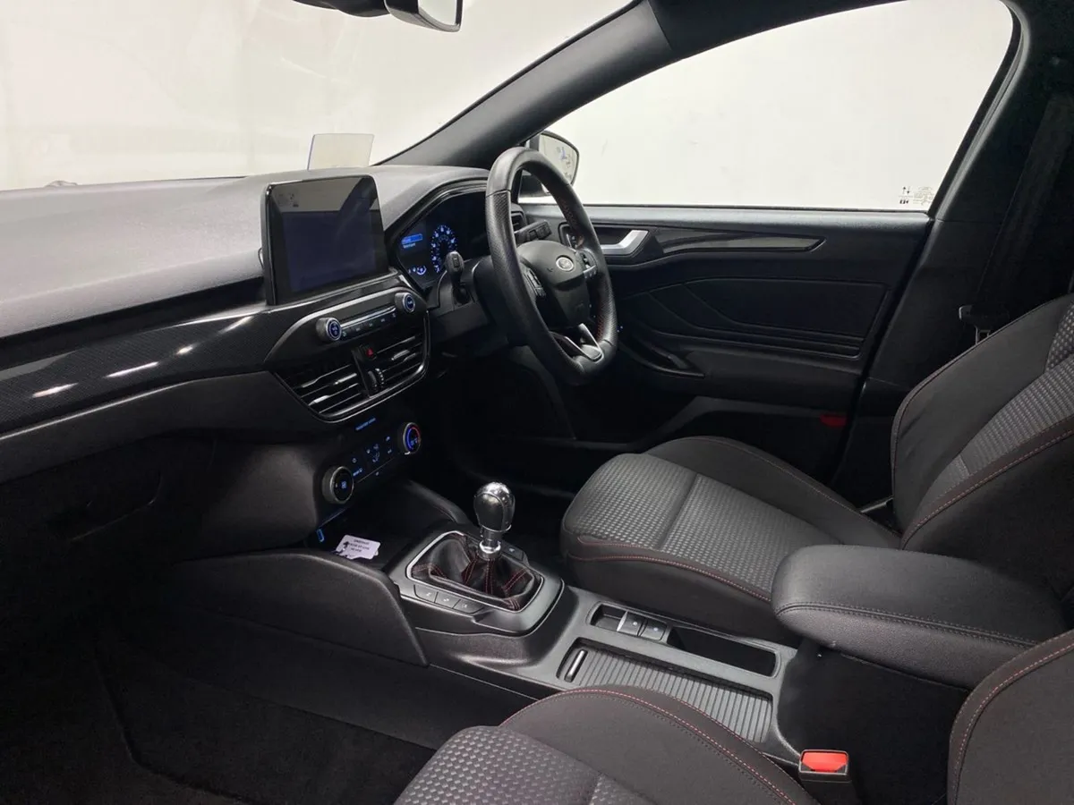 Ford Focus Focus St-line Edition Mhev St-line Edi - Image 3