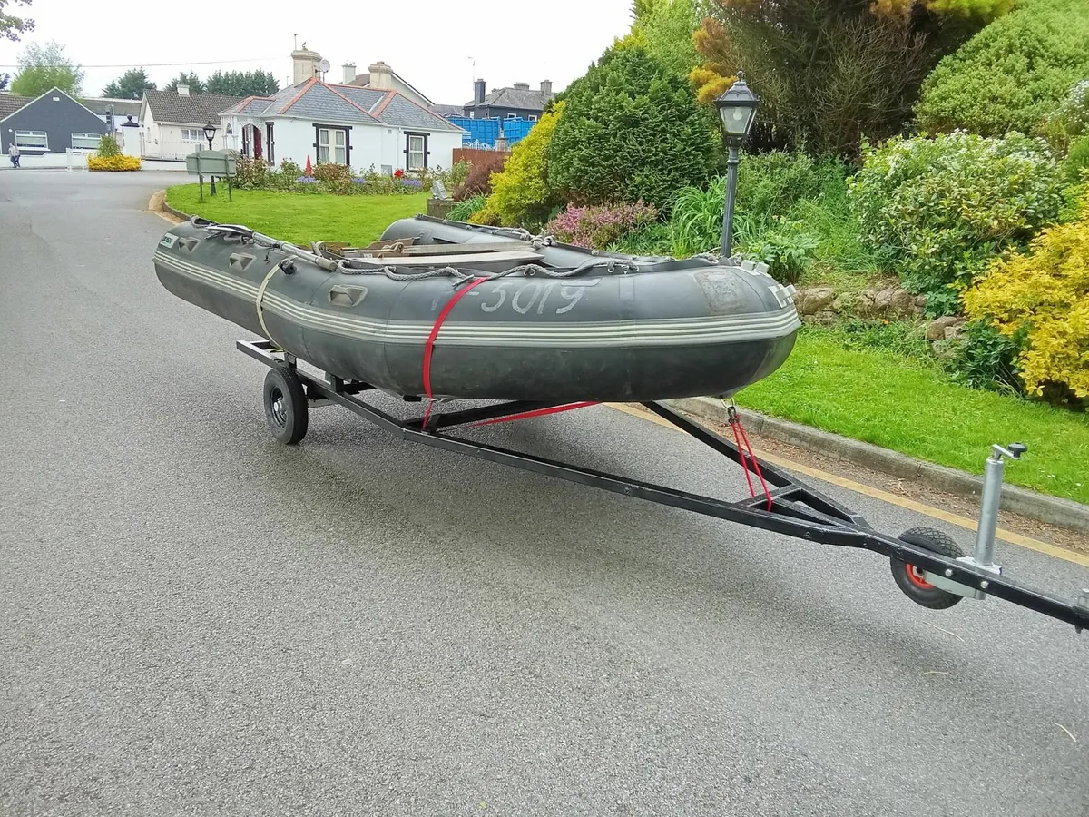 Inflatable boat BUSCH-420 +trailer - Image 1