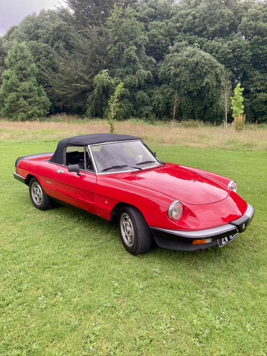 Alfa Romeo Spider 1989 - Image 2