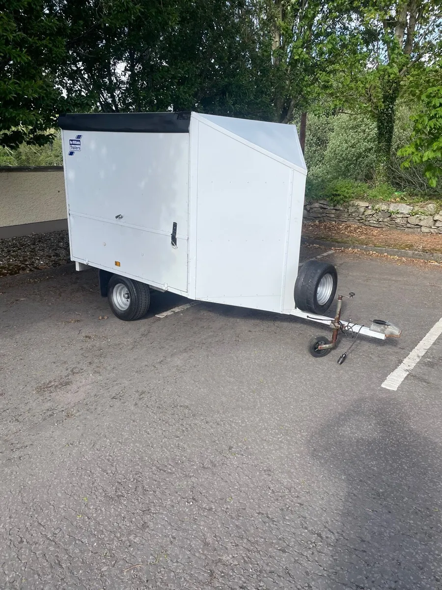 Multipurpose trailer excellent condition - Image 1