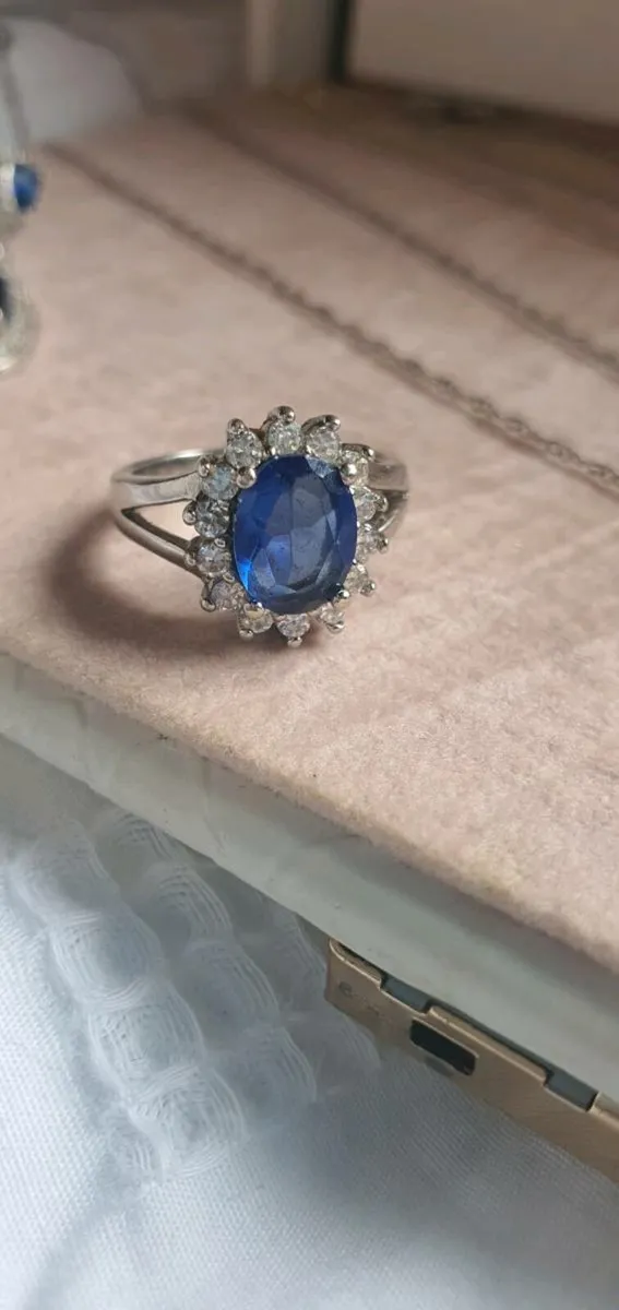 3 Sterling Silver Rings - Image 4
