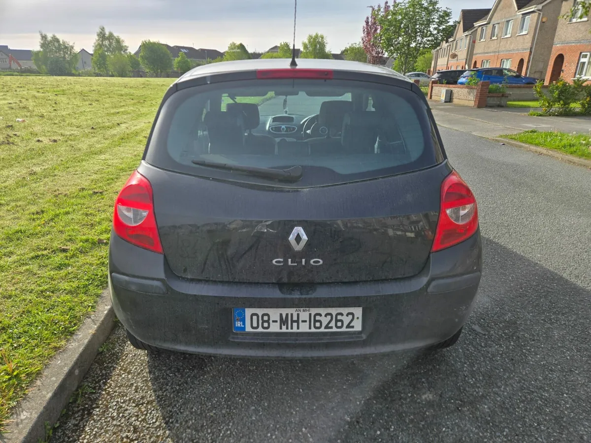 Car - Image 2