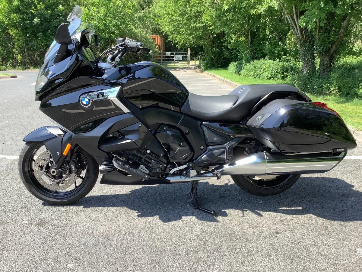 2018 BMW K1600b 10700 miles - Image 1