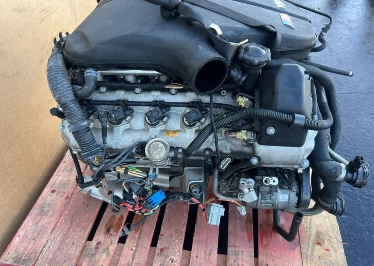 BMW M6 ENGINE V10 - Image 2
