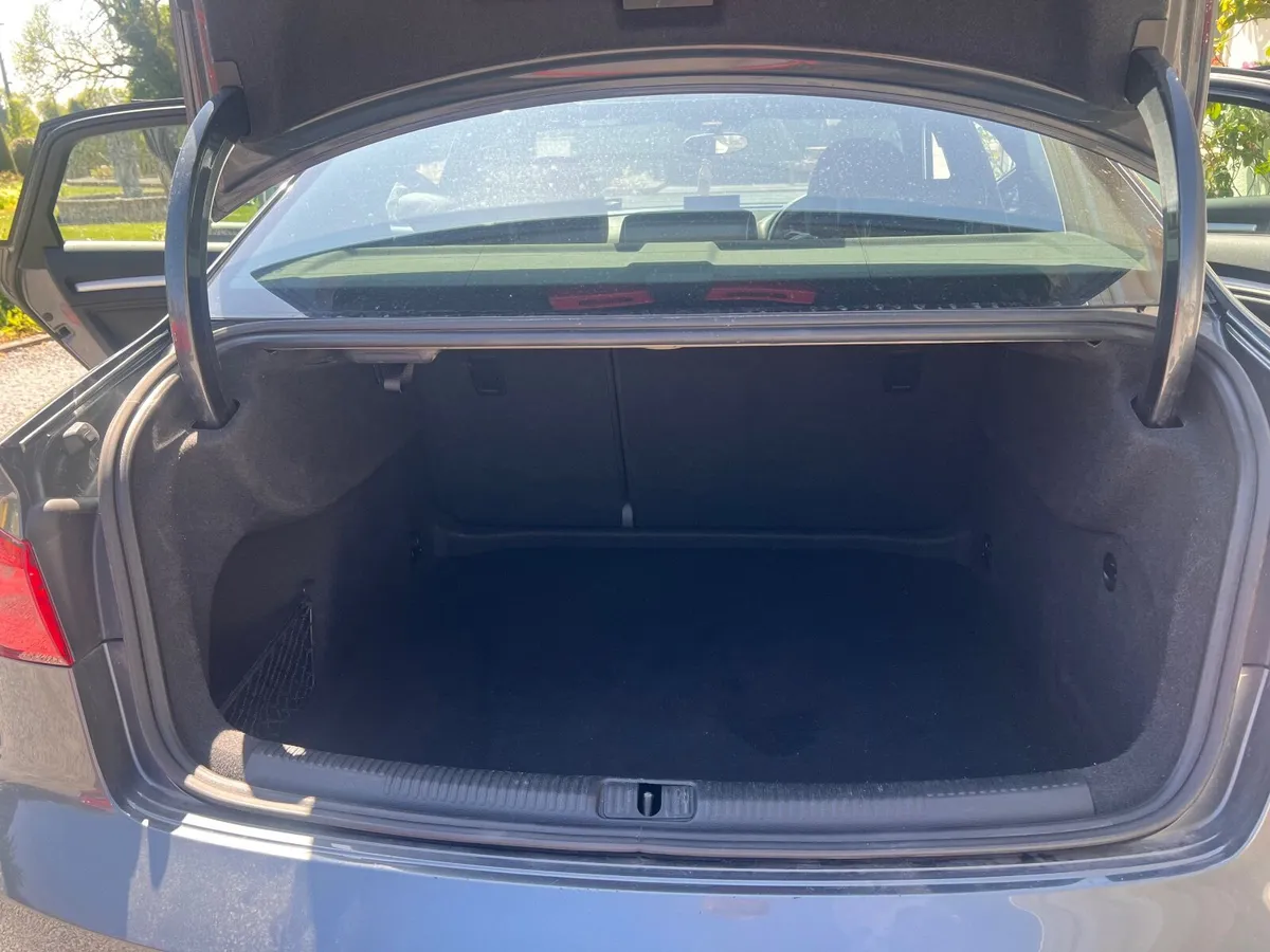 Audi A3 2015 ( SLine ) - Image 4