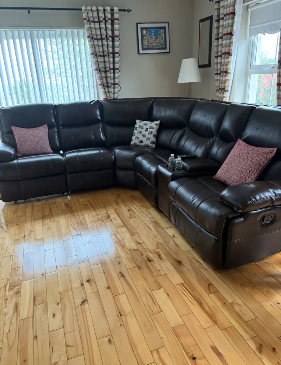 Modular corner sofa - Image 1