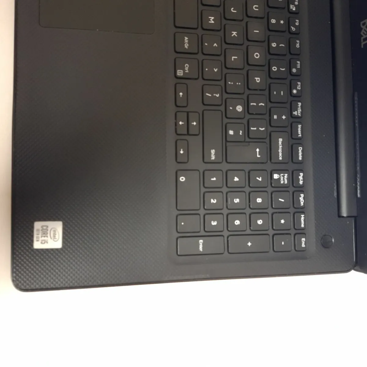 Dell Latitude 3590 Business Laptop – 10th Gen i5 - Image 1