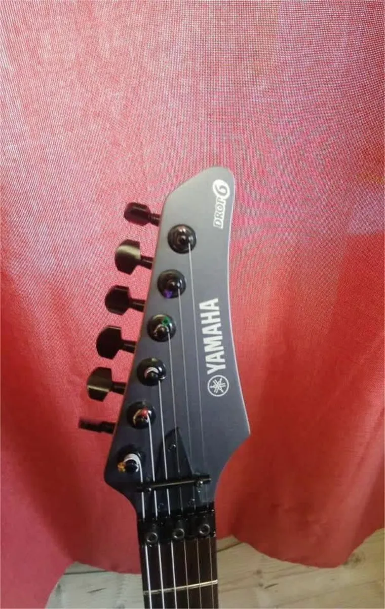 Yamaha 420S Drop 6 Baritone Electric Guitar - Image 4