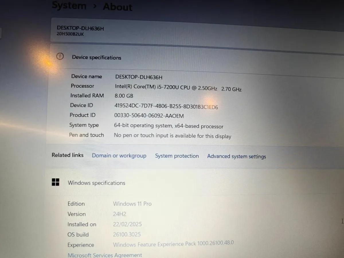 Lenovo E570 | i5 | 8GB | 256GB | 15.6" FHD | Win11 - Image 4