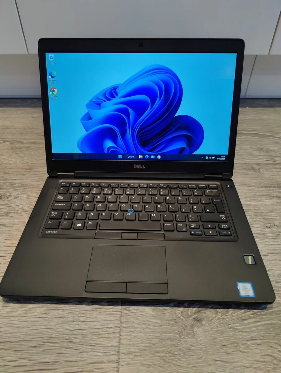 DELL Latitude E5480 | i5 | 8GB | 256GB | 14" FHD | - Image 1
