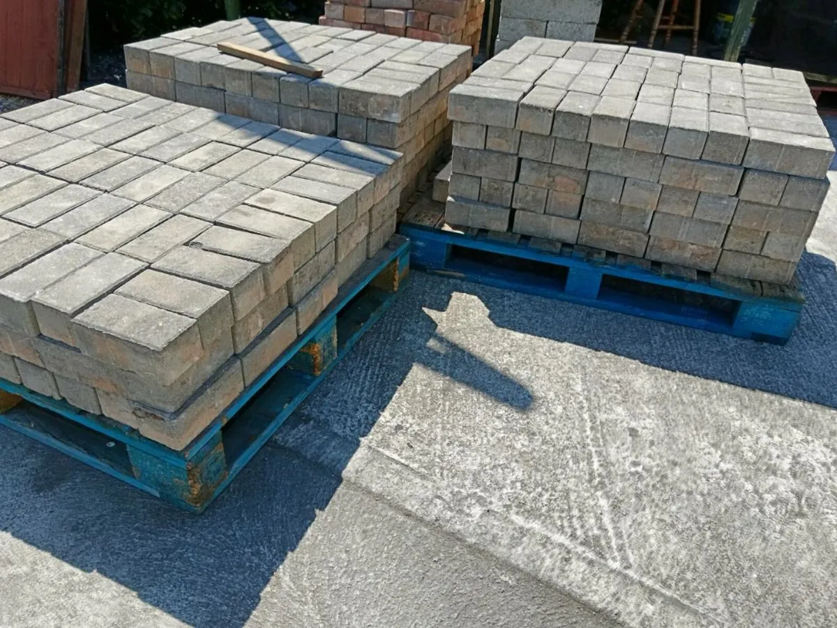 Cobble block paving - Image 3