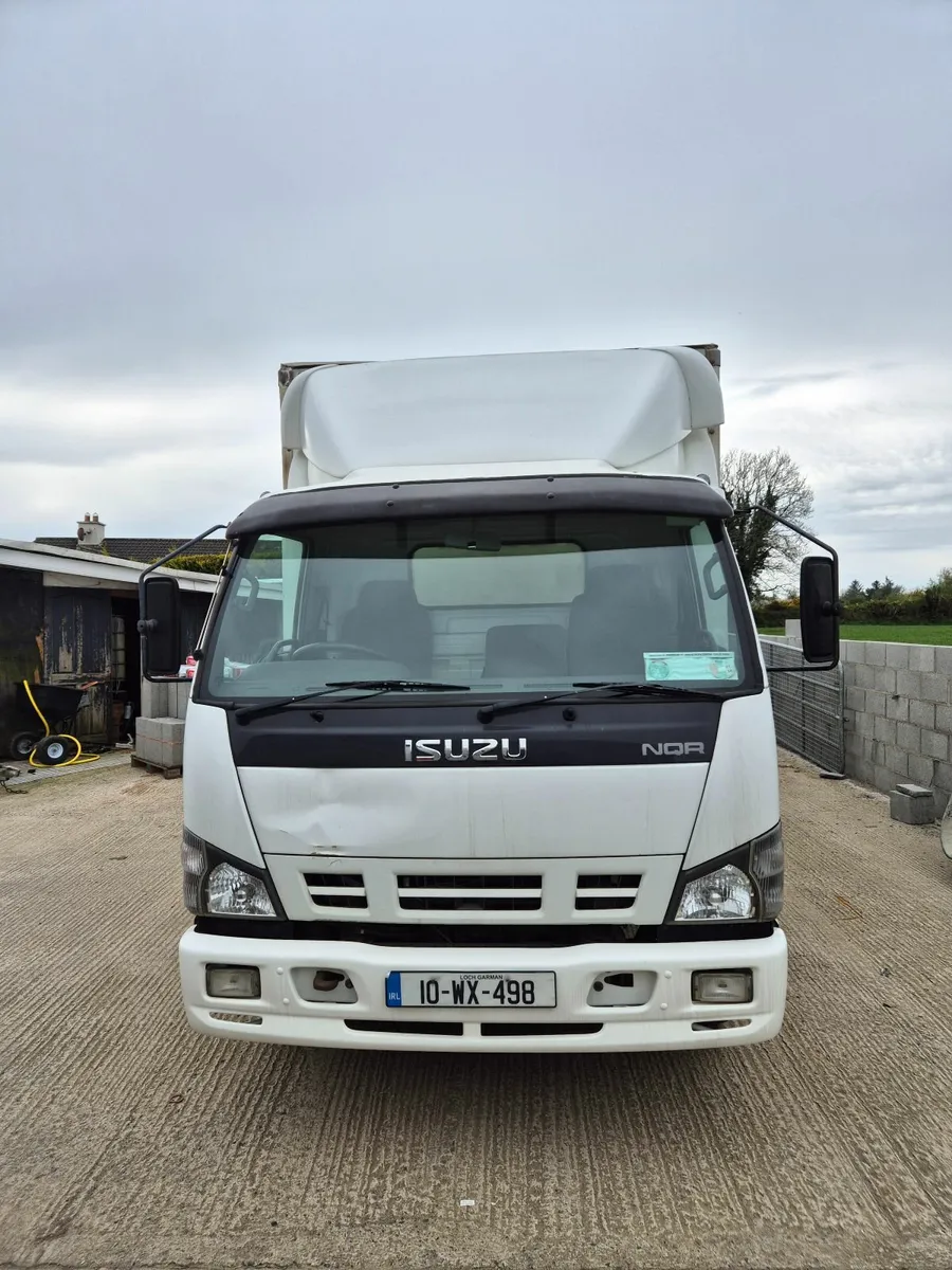 Isuzu Other 2010 - Image 3