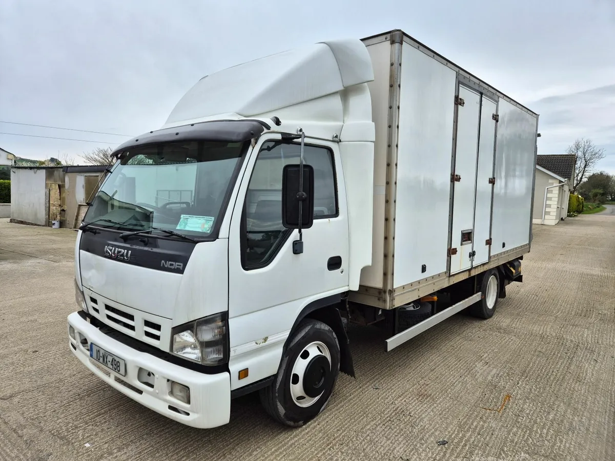 Isuzu Other 2010 - Image 4