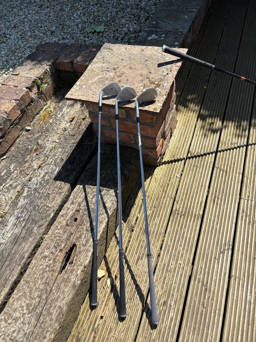 Golf clubs - wedges - Image 1