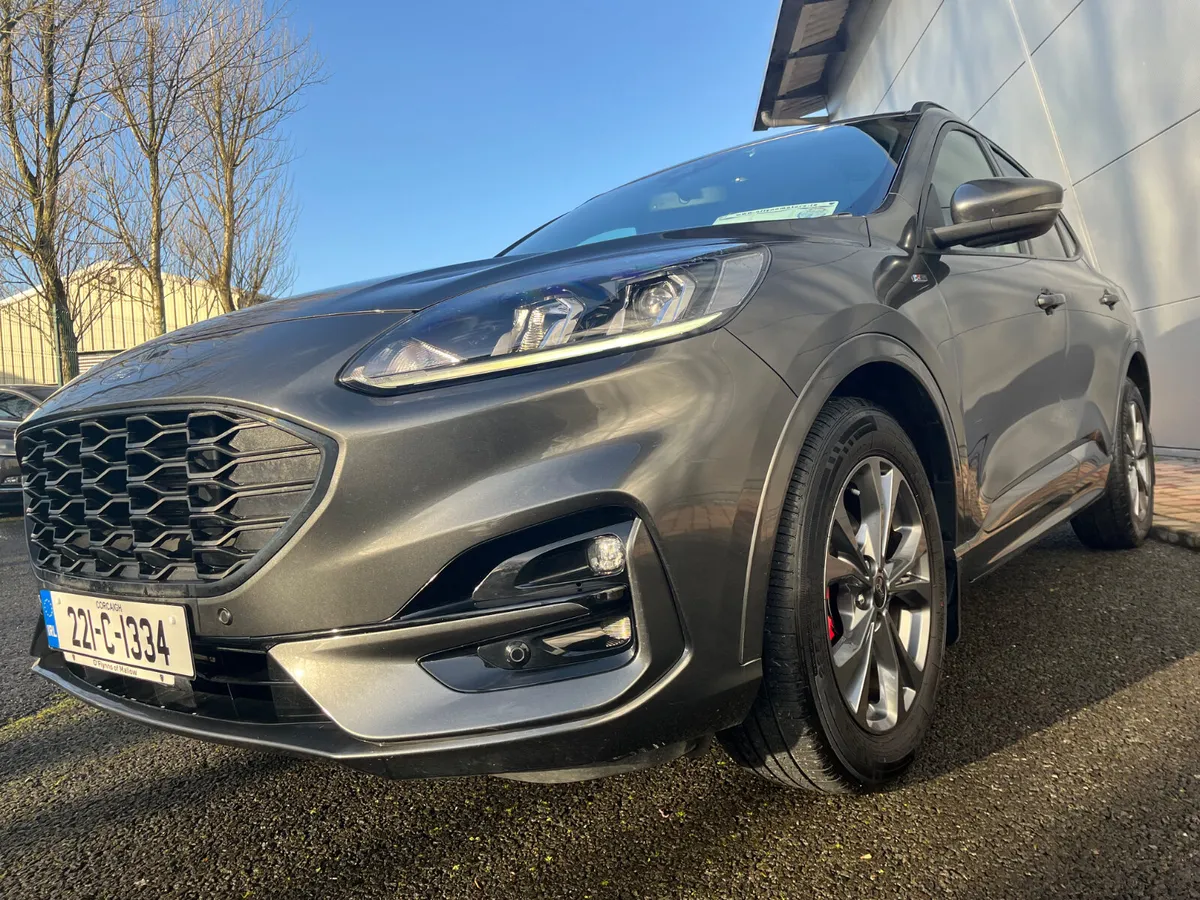 Ford Kuga 2022 ST LINE - Image 2