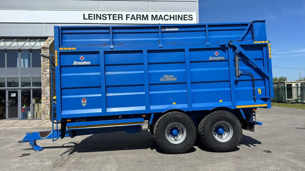 Broughan 20ft silage trailer - Image 1