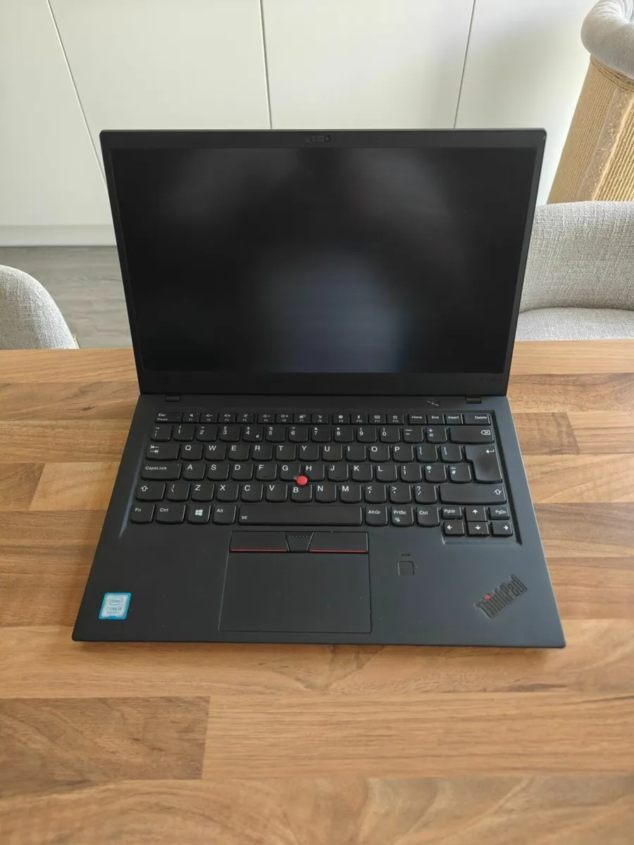Lenovo Thinkpad X1 Carbon Laptop | i5 | 8GB | 256G - Image 2