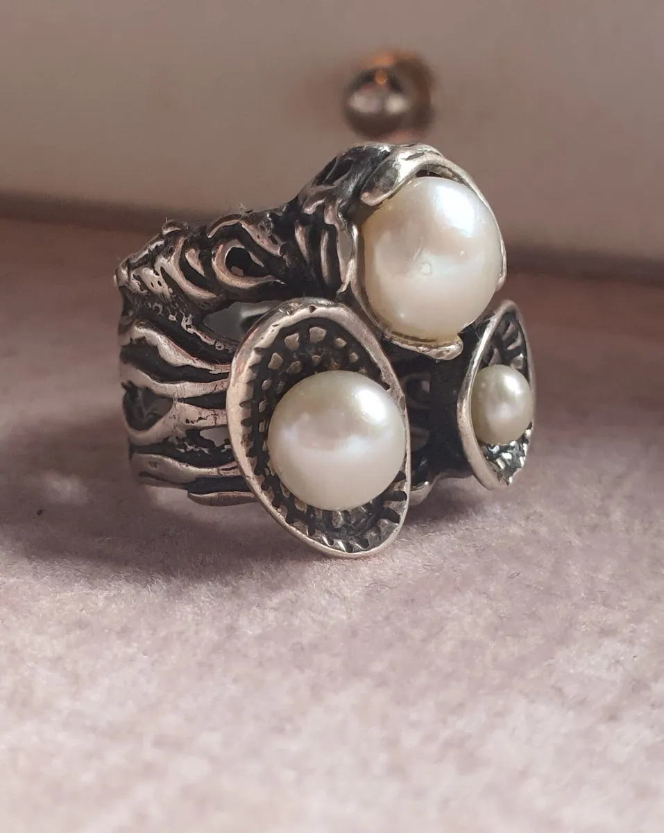 2 Sterling Silver Rings - Image 1