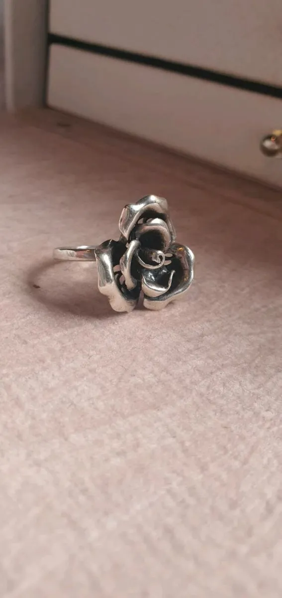 2 Sterling Silver Rings - Image 4
