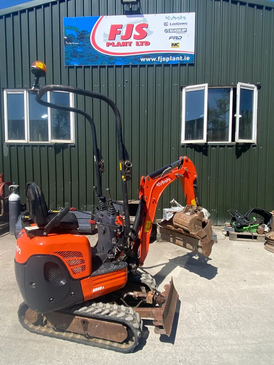 2021 Kubota K008-3 Excavator - Image 2