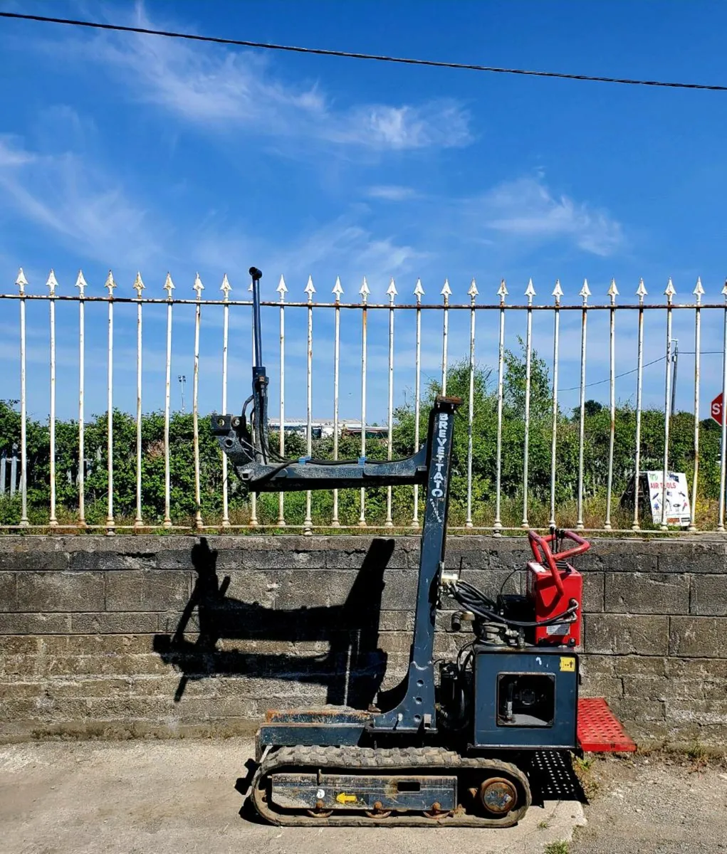 Hinowa Kubota Hi tip machine - Image 1