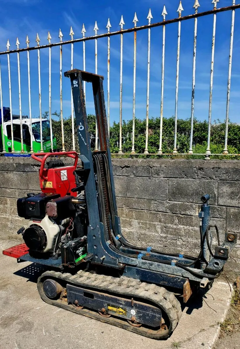 Hinowa Kubota Hi tip machine - Image 4