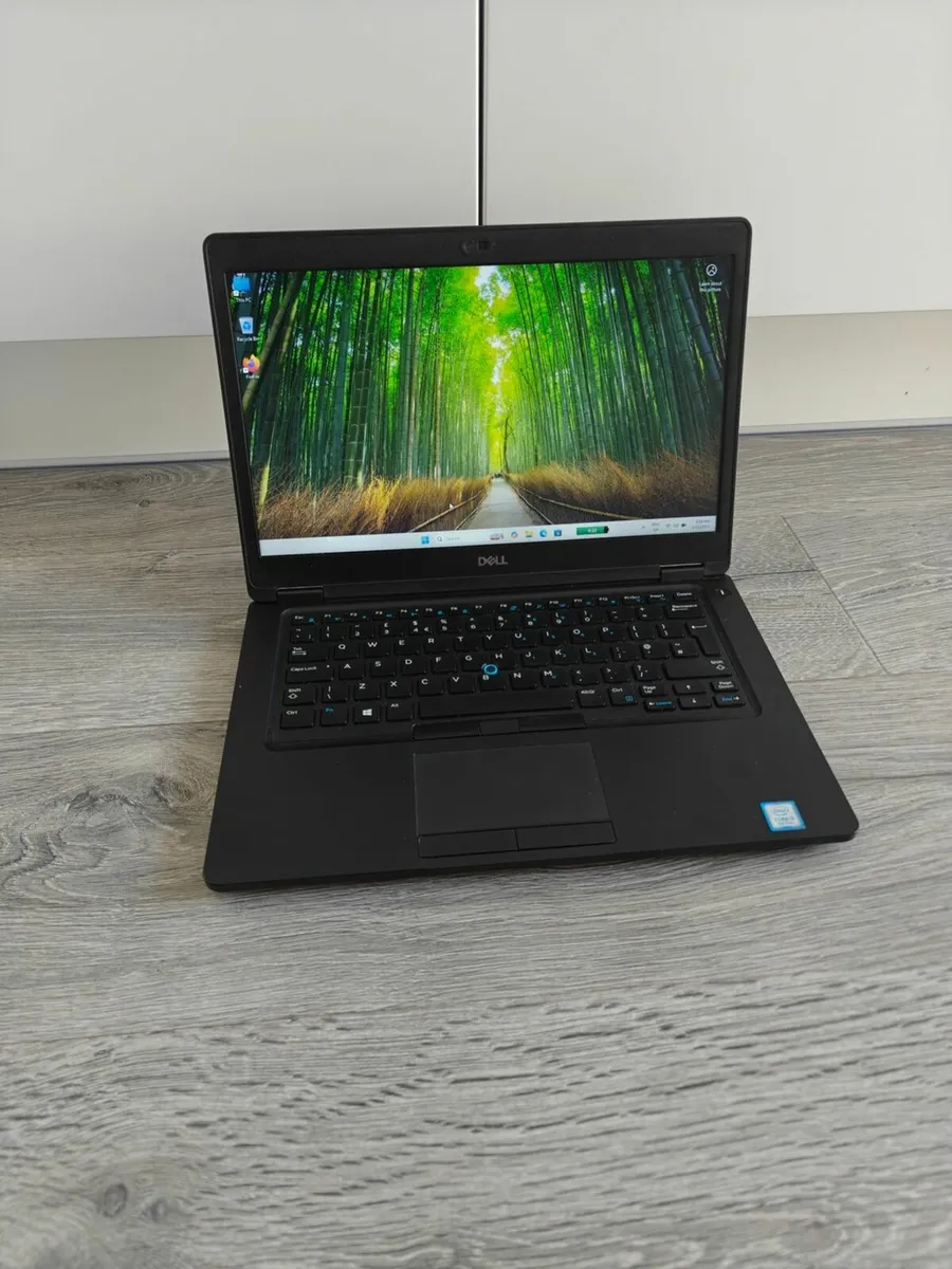 Dell Latitude E5490  | i5 | 16GB | 256GB | 14" | - Image 1