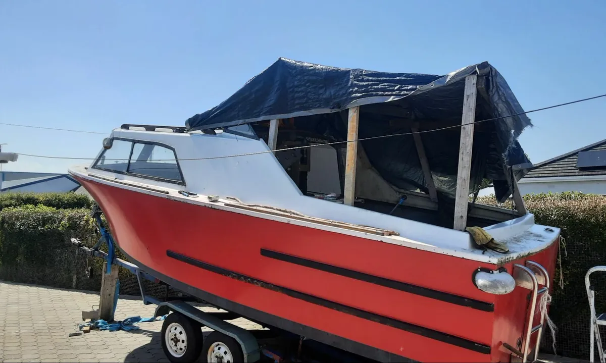 Seamaster Boat 1.5bmc diesel inboard - Image 2