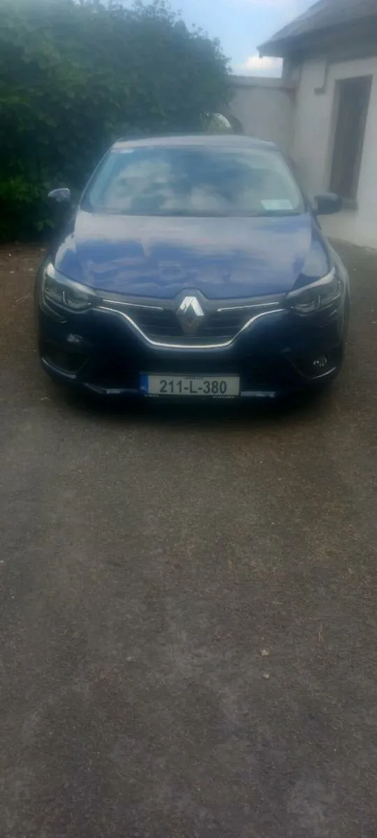 Car - Image 2