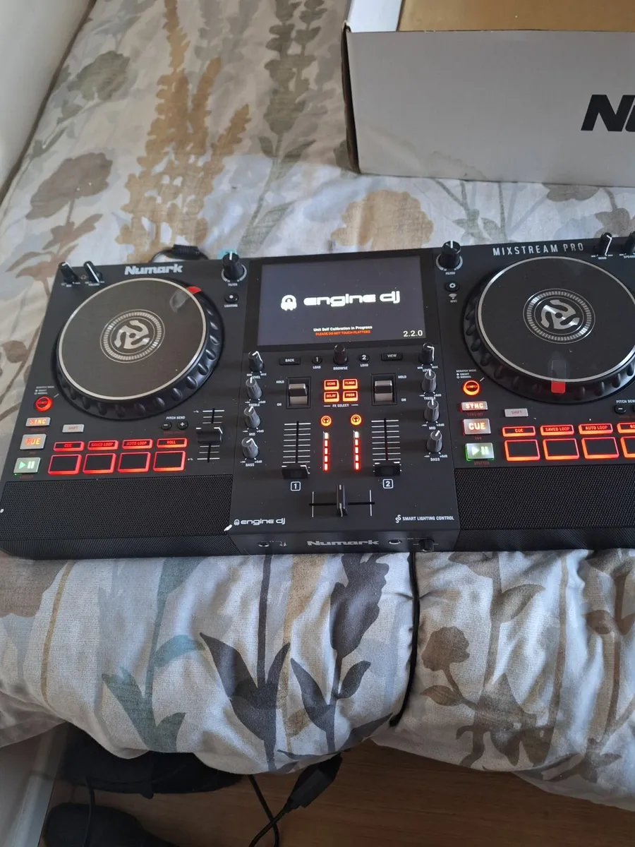 dj mixer - Image 4