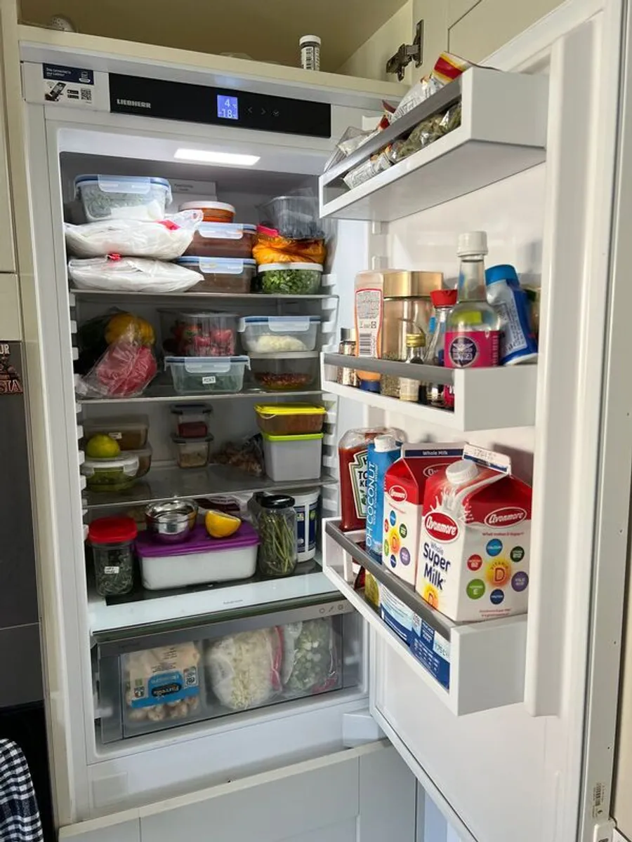 Liebherr Fridge Freezer Integrated 70/30 - Image 2