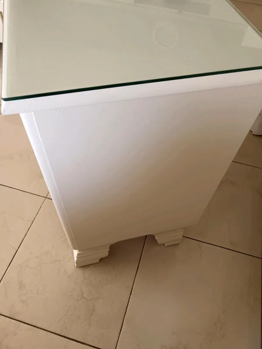Chest of drawers - Image 4
