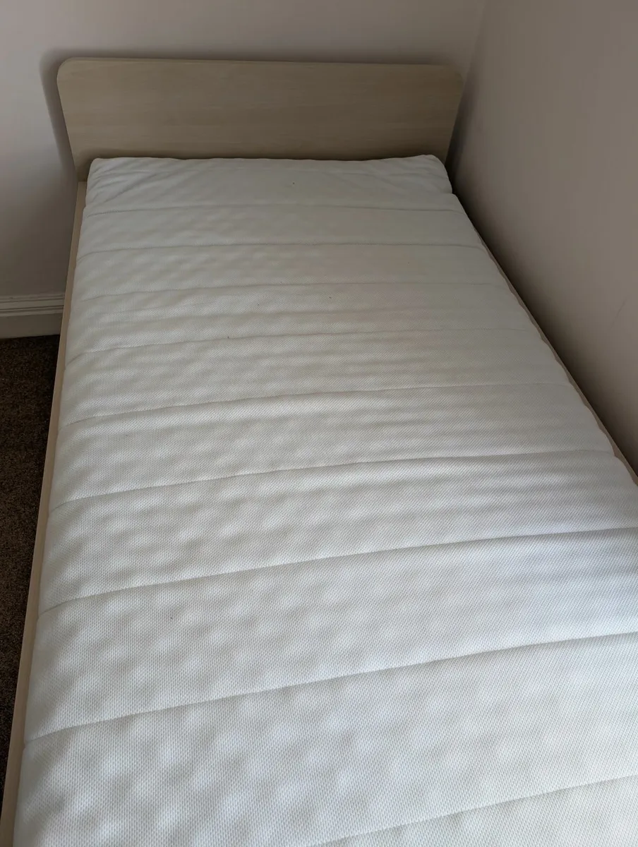 Bed + Mattress - Image 2