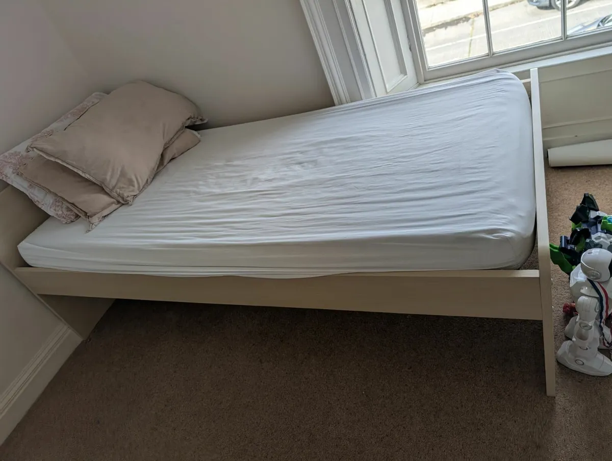 Bed + Mattress - Image 3