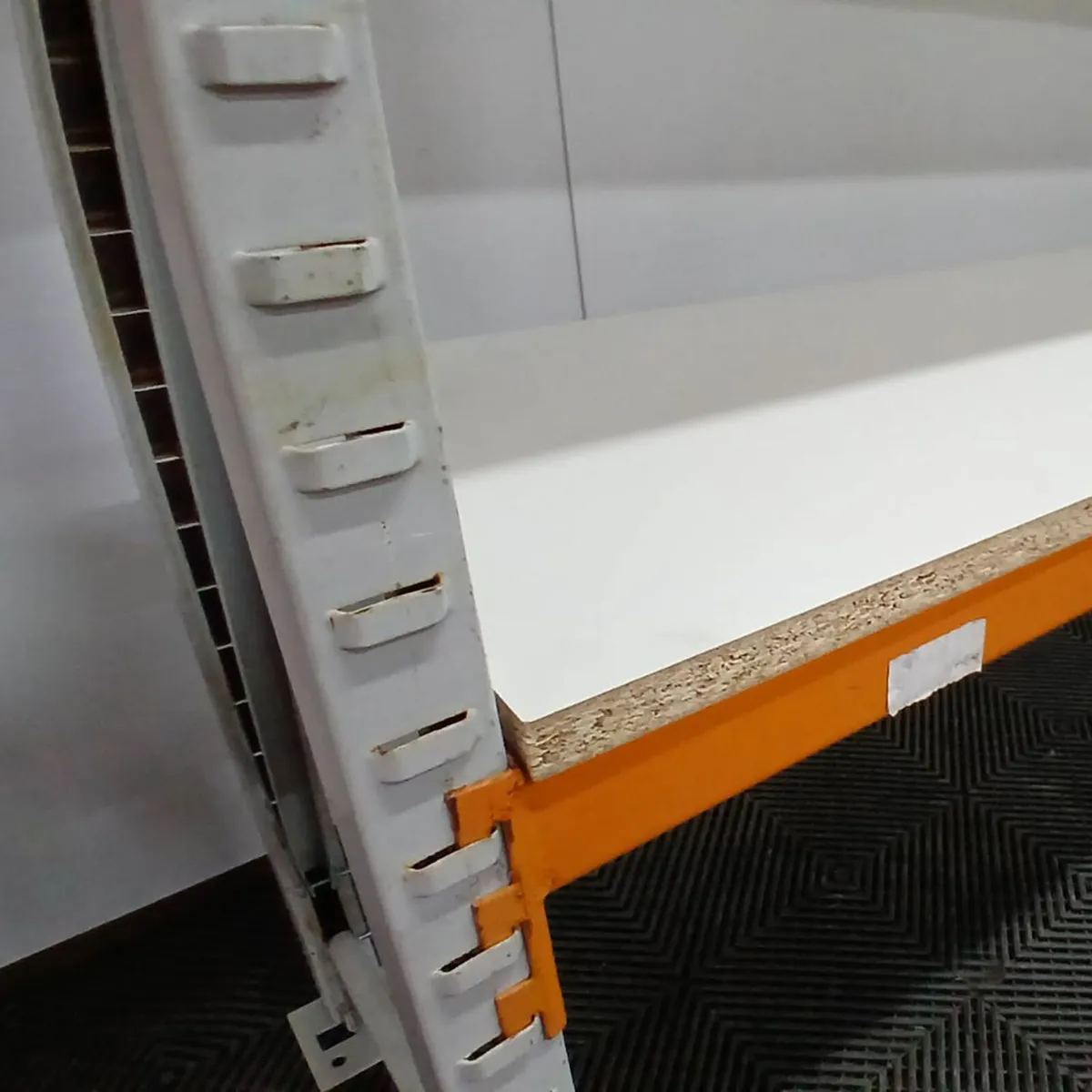 Used Garage Shelving (ref:LS018) - Image 3