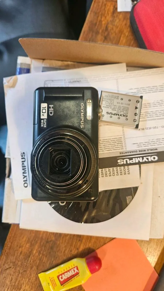 Olympus D-720 - Image 1