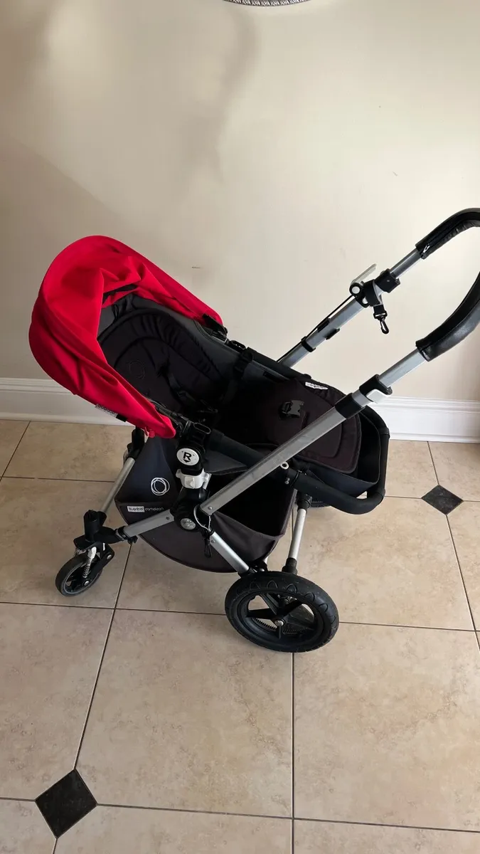 Bugaboo Cameleon + Maxi Cosi car seat and iso fix - Image 2