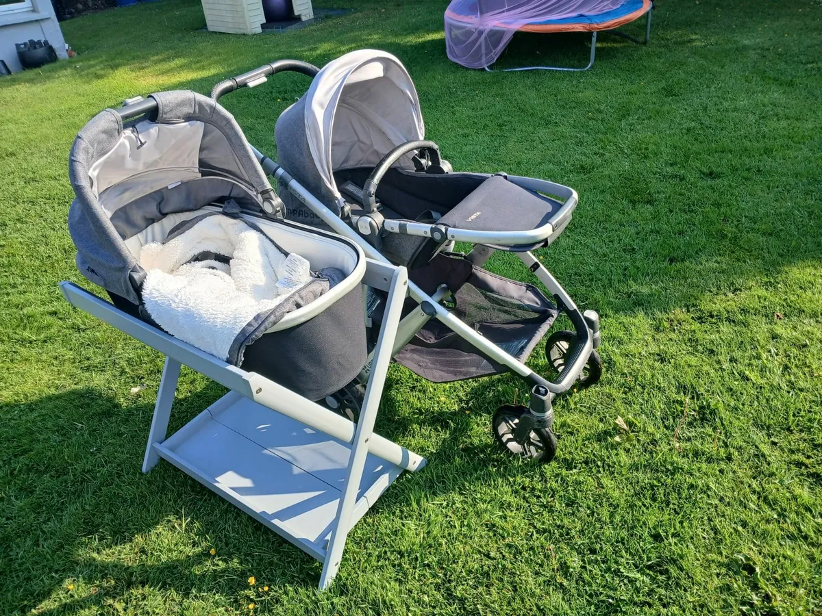Uppa Baby Vista Bundle - Image 1