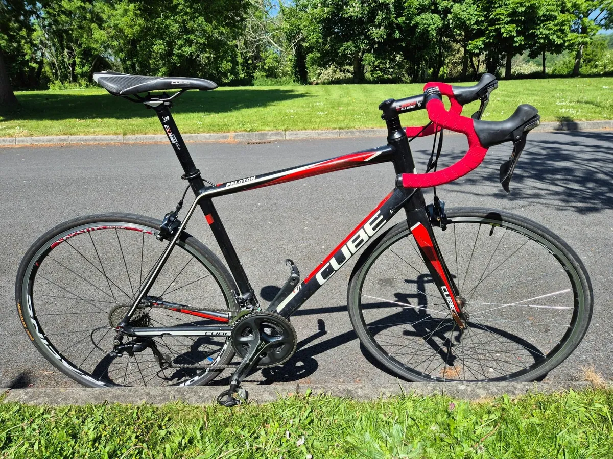 Cube Peloton Road Bike - Size 58 Aluminium Frame - Image 1