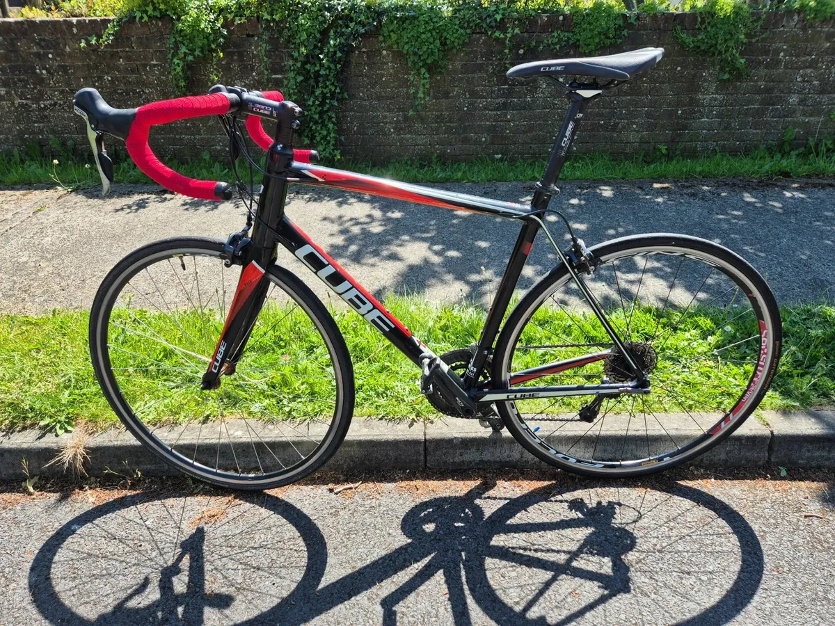 Cube Peloton Road Bike - Size 58 Aluminium Frame - Image 2