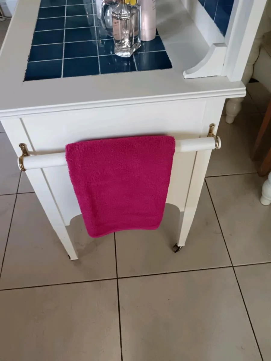 Washstand - Image 2