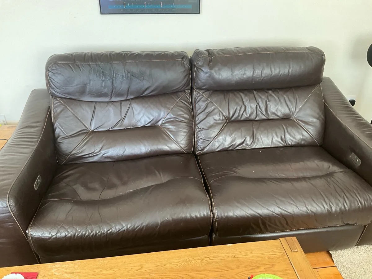 Free to collect  3 seater leather sofa and Armchai - Image 3