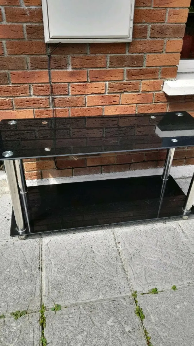 Tv unit