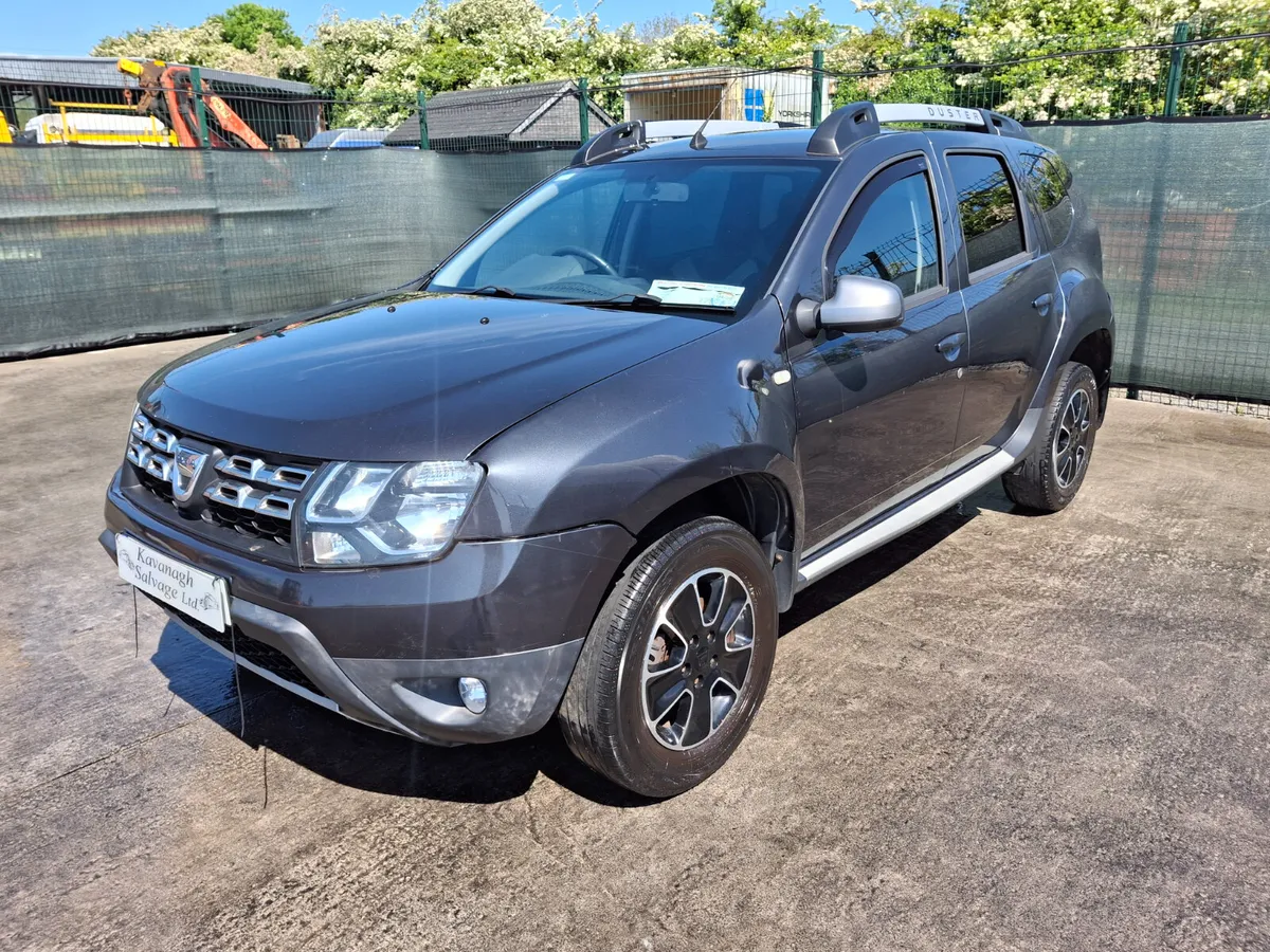 2016 Dacia Duster Prestige 1.5 Diesel - Image 3