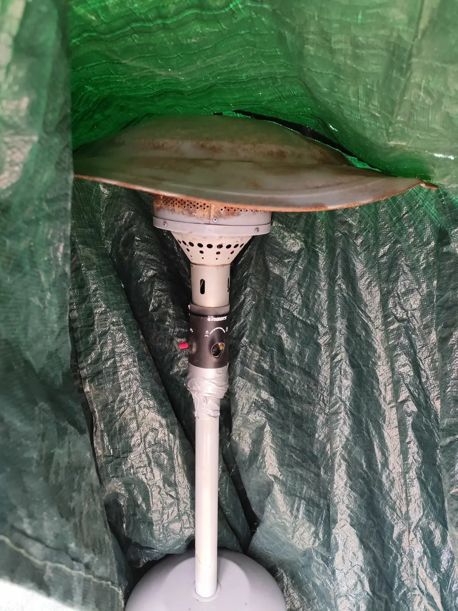 Patio heater - Image 1