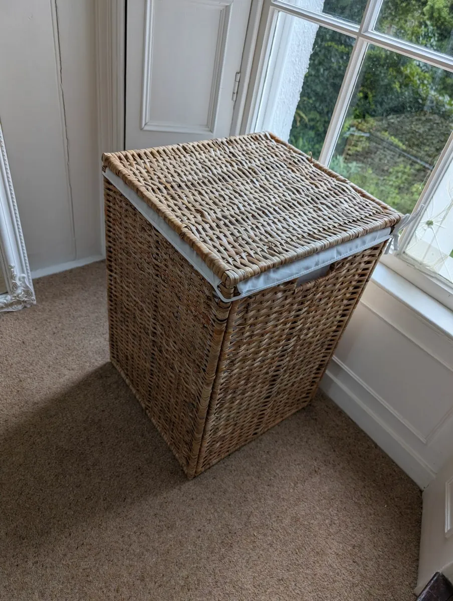 Laundry Basket Branas Ikea - Image 1