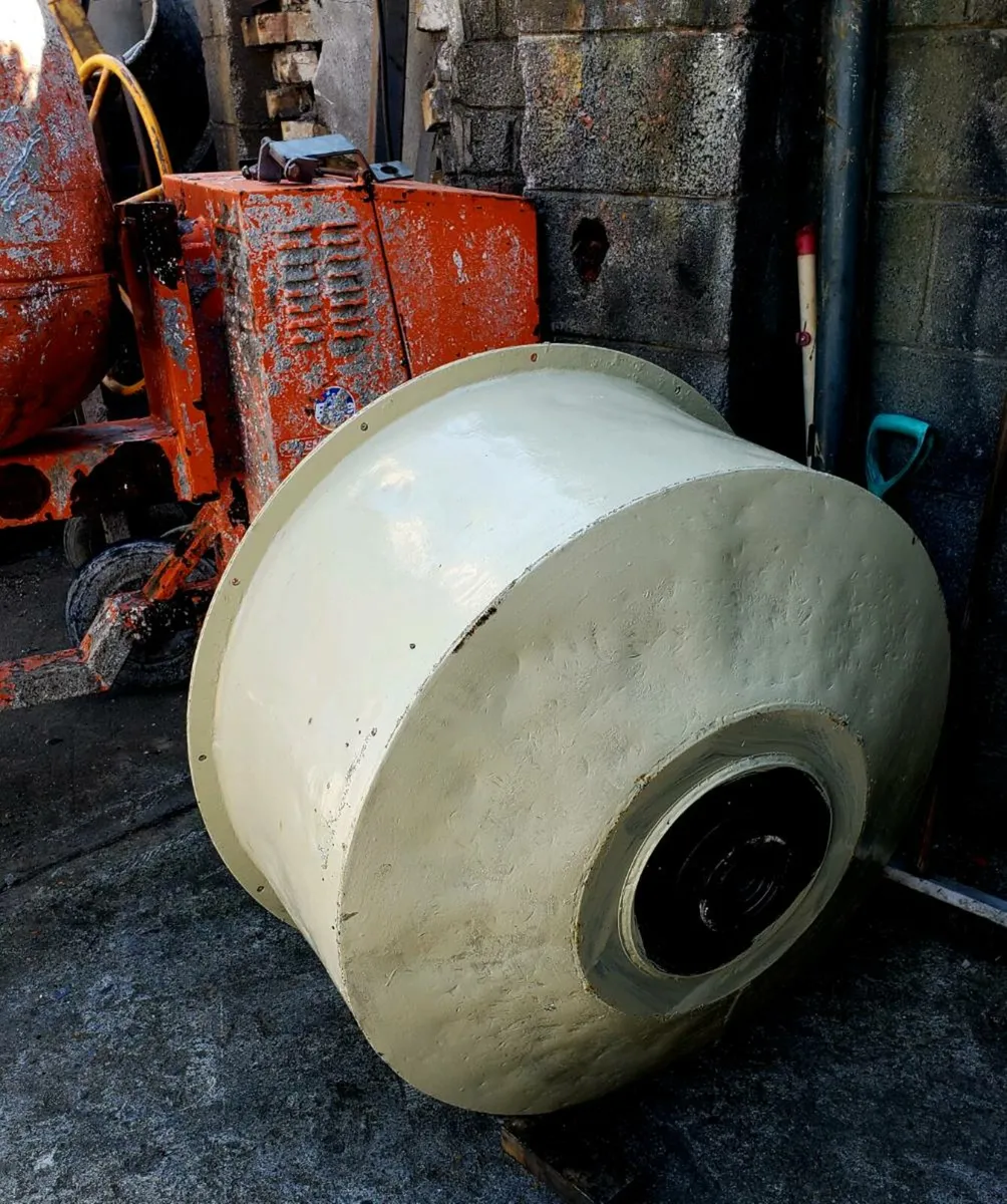 Drum bottom benford 10 cement mixer - Image 3