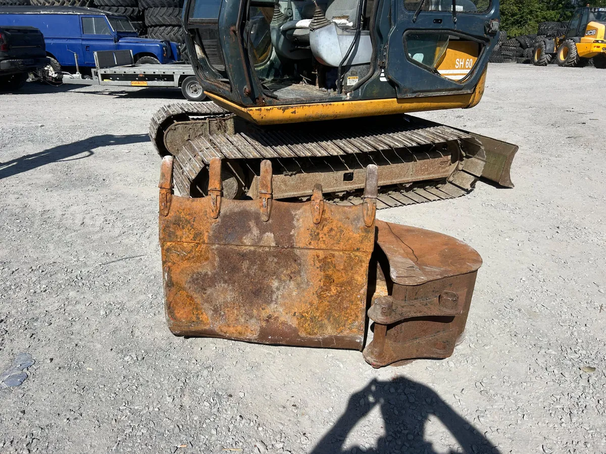 6ton digger - Image 4