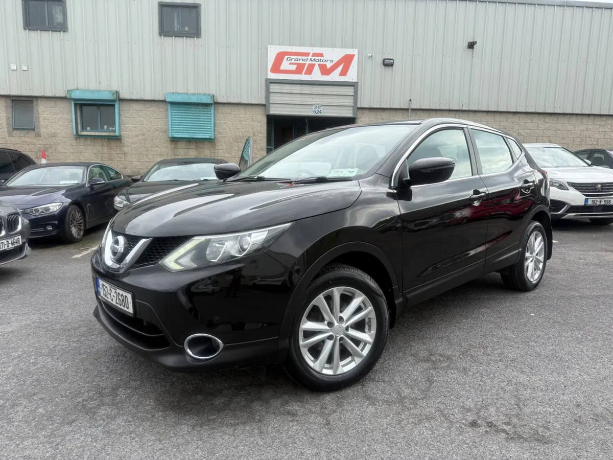 2015 Nissan Qashqai 1.5 Diesel - Image 2