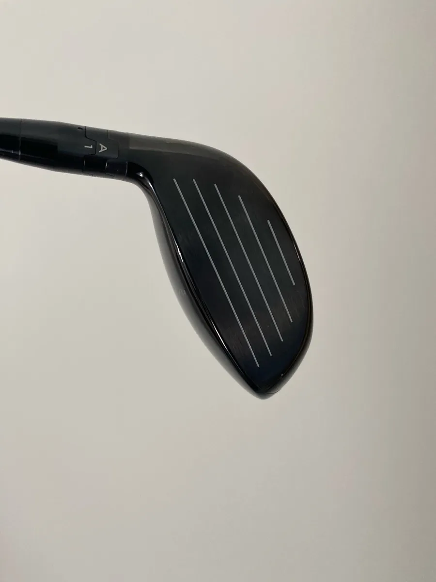 New Titleist GT3 5 Wood (70g Stiff) - Image 4